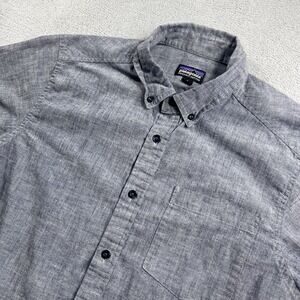 Patagonia Shirt Mens Small Blue Chambray Lightweight Bluffside Button Up Organic